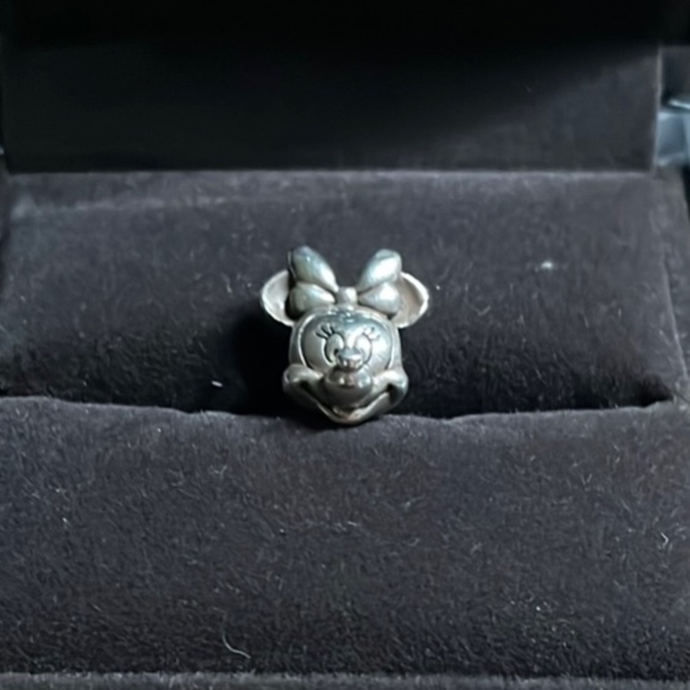 Pandora Silver Minnie Mouse Charm